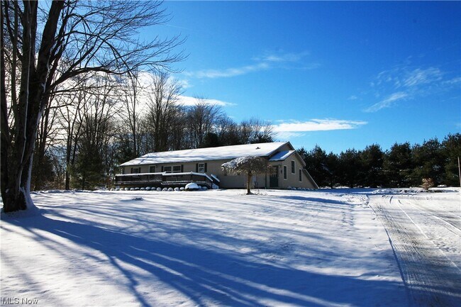 Building Photo - 10319 Limeridge Rd