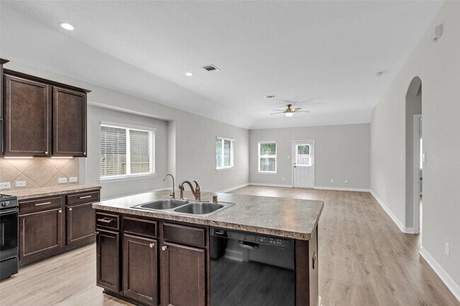 Building Photo - 1510 Bella Gdn Ct