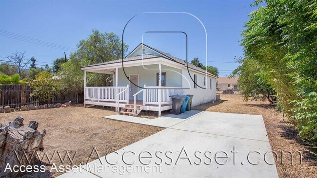 Building Photo - 2 br, 1 bath House - 30453 Wilson St.