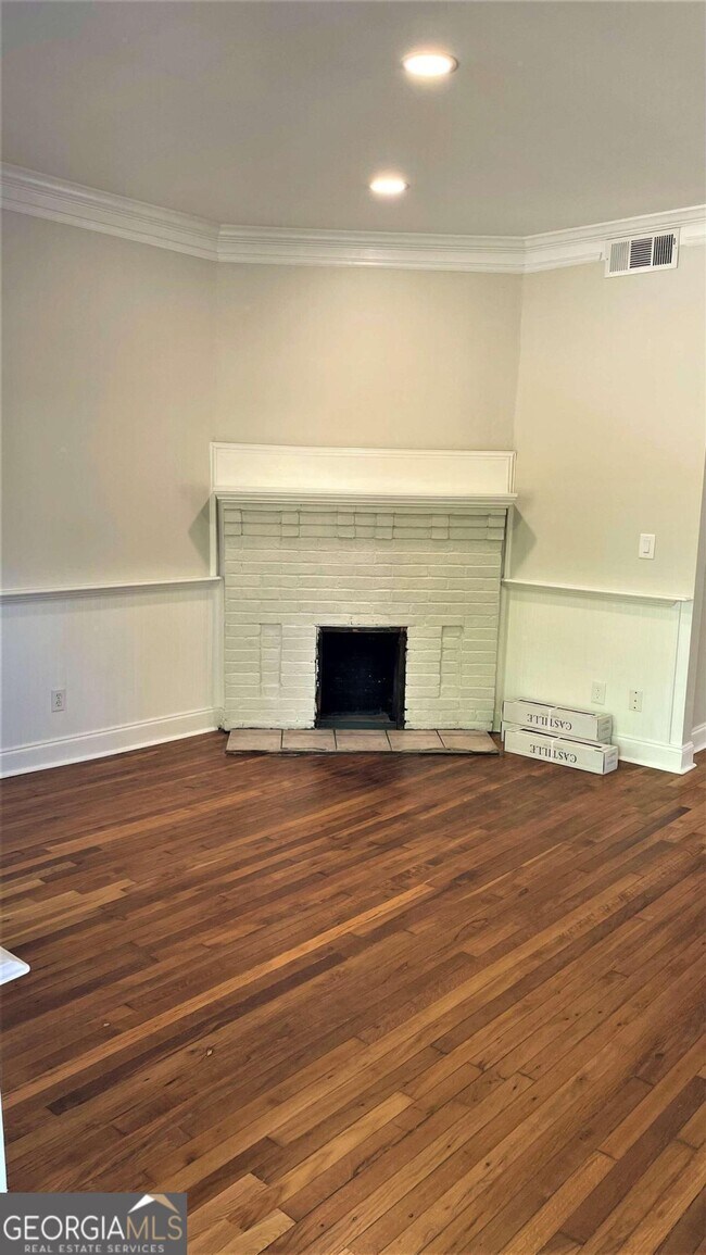 Building Photo - 473 Felton Dr NE