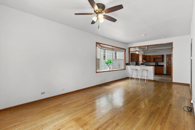 Foto del edificio - 2120 N Whipple St