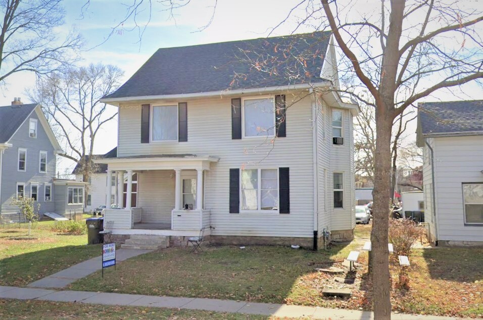 Primary Photo - 319 E Davenport St