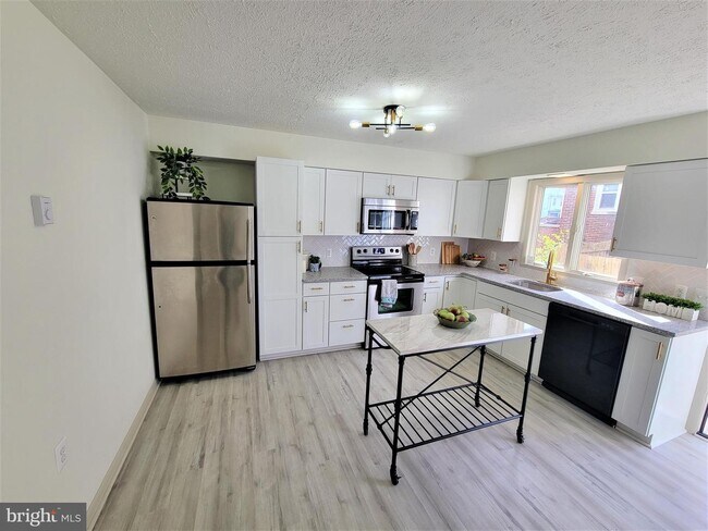 Foto del edificio - 303 Gray Ave