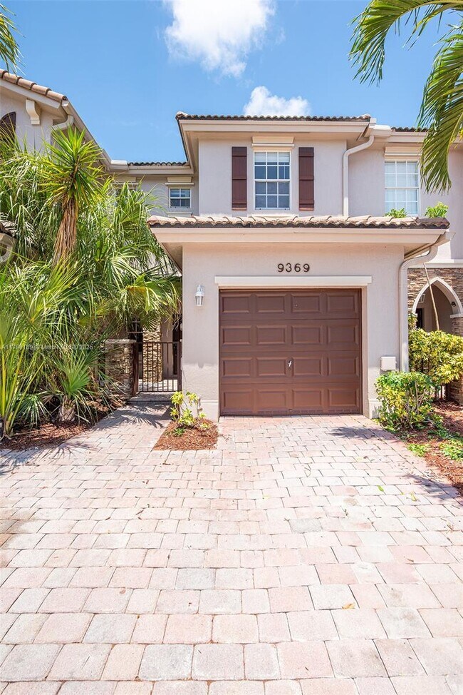 Foto del edificio - 9369 SW 219th St