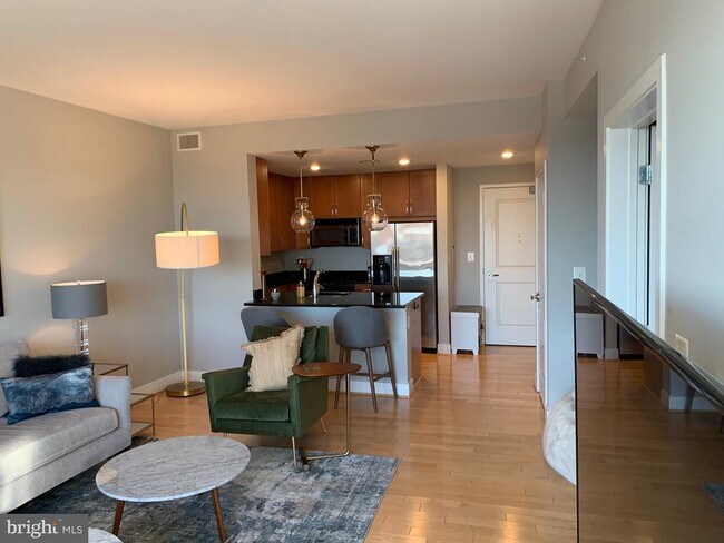 Foto del edificio - 4101 Albemarle St NW