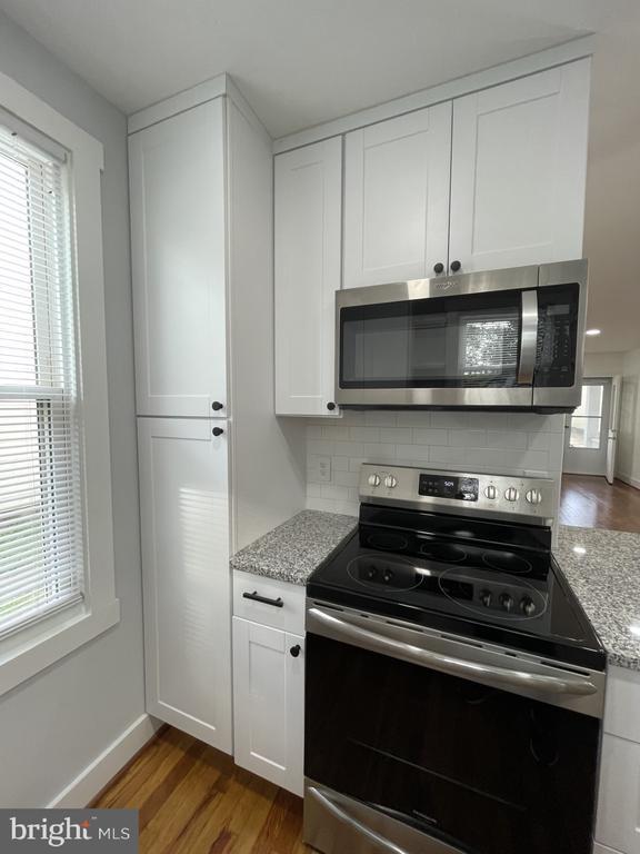 Foto del edificio - 618 Wolfe St