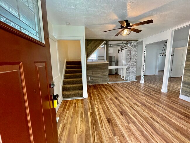 Foto del edificio - 33626 Donnelly St