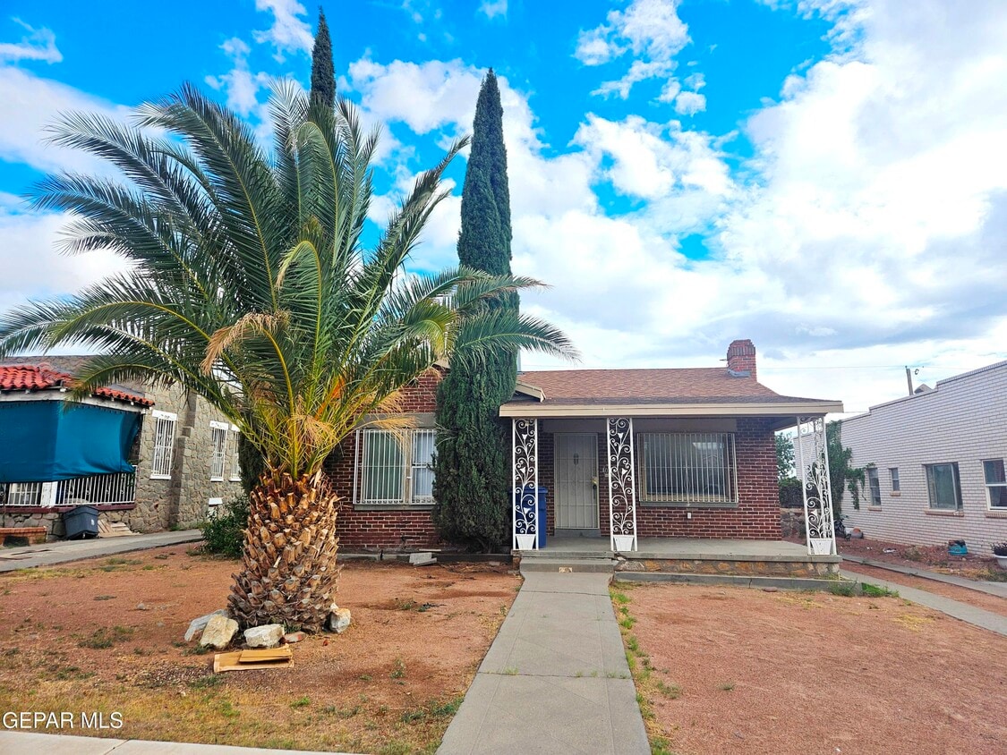 Primary Photo - 4020 Chester Ave