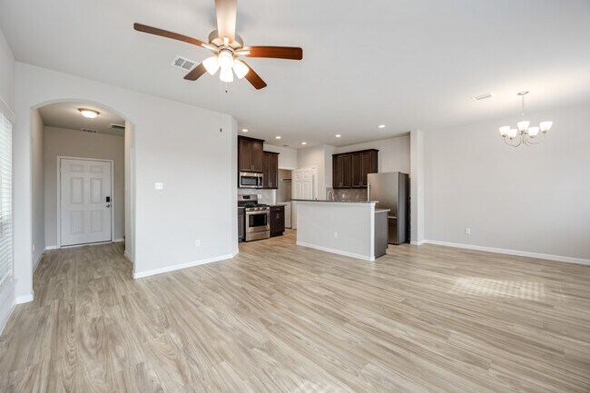 Foto del edificio - 6526 Macroom Meadows Ln