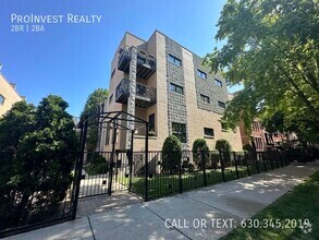 Building Photo - 2144 W Schiller St