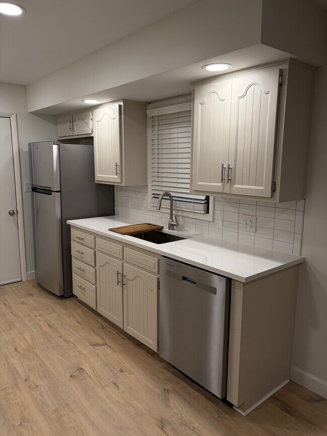 Foto del edificio - 1411 W Highland St