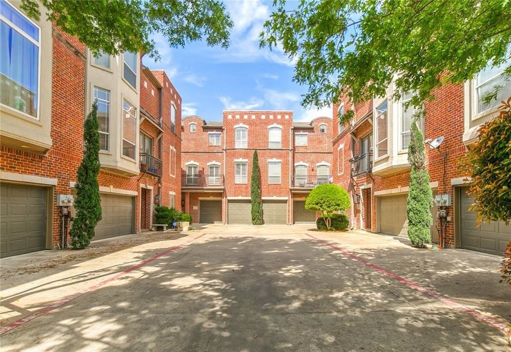 4219 Travis St, Dallas, TX 75205 Condo for Rent in Dallas, TX