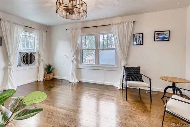 Foto del edificio - 3 br, 1.5 bath House - 2943 Eaton Street