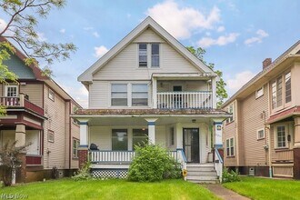 Building Photo - 9211 Clifton Blvd