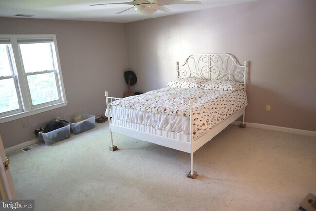 Foto del edificio - 8905 Bradmoor Dr