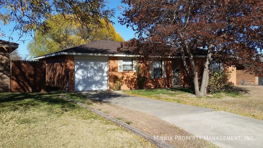 Foto principal - 2613 16th Ave