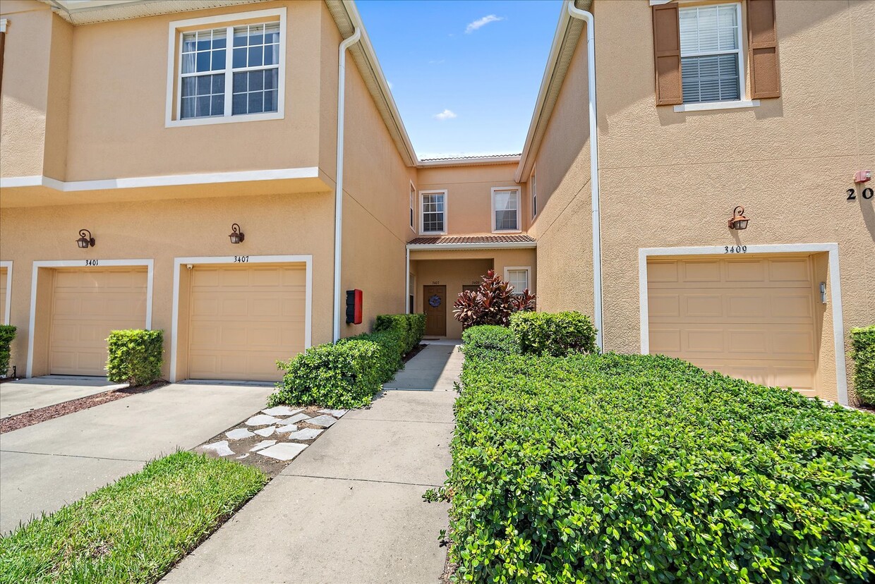 Photo - 3407 Parkridge Cir (Sarasota, FL)