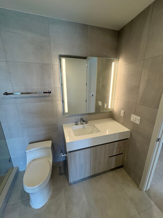 Foto del edificio - 171 NW 27th St