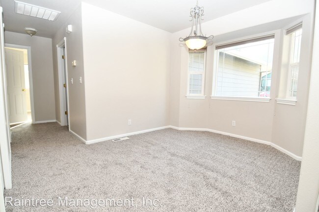 Foto del edificio - 3 br, 2 bath House - 485 SE Clearwater Ct