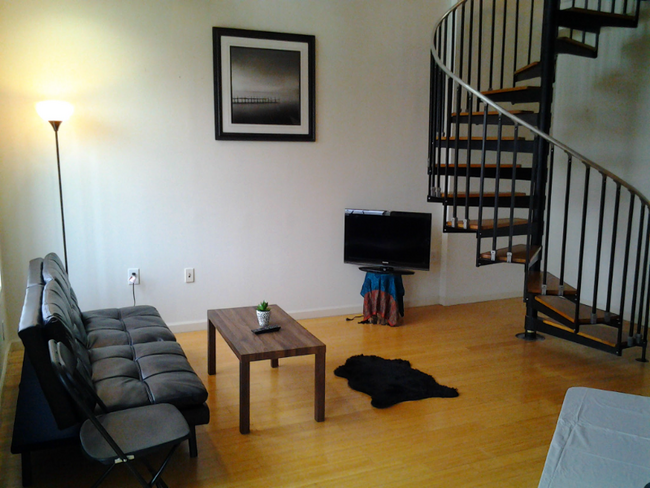 Foto del edificio - 1424 N Capitol St NW