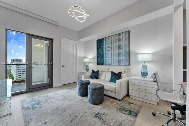 Foto del edificio - 17901 Collins Ave