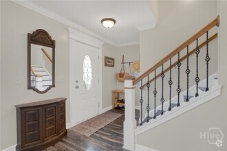 Building Photo - 384 Manchester Ct