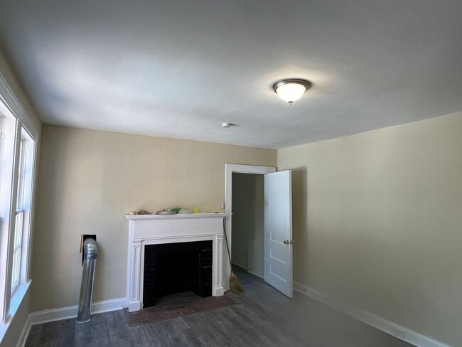 Foto del edificio - 2106 S Andrews Cir