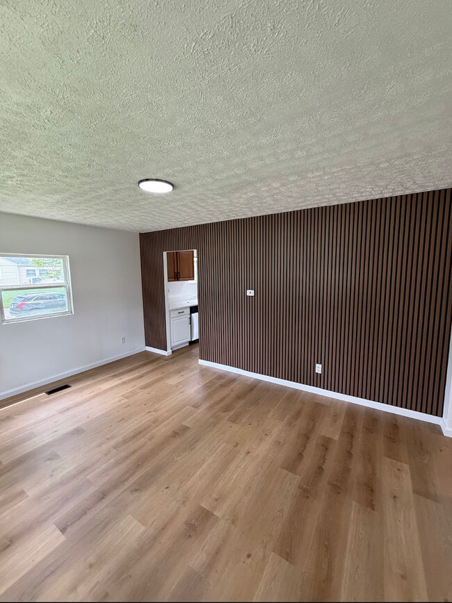 Foto del edificio - 608 Schuyler Dr
