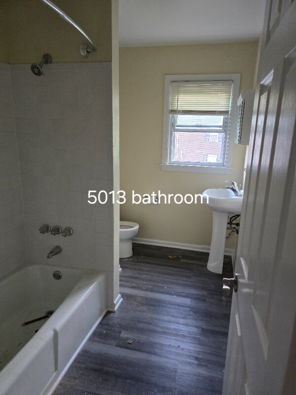 Foto principal - 5011 Trent Rd