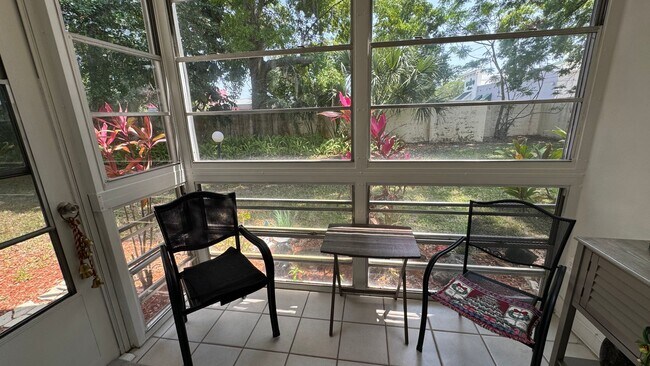 Building Photo - Unfurnished Annual Rental