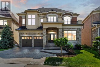 Building Photo - 136 Coastline Dr