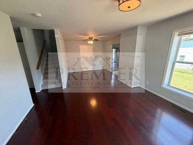 Foto del edificio - 1610 E 37th St