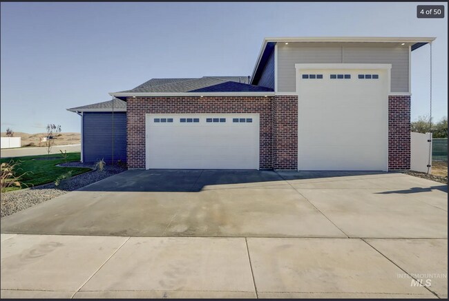 Foto del edificio - 2700 Bandon Dunes Ave