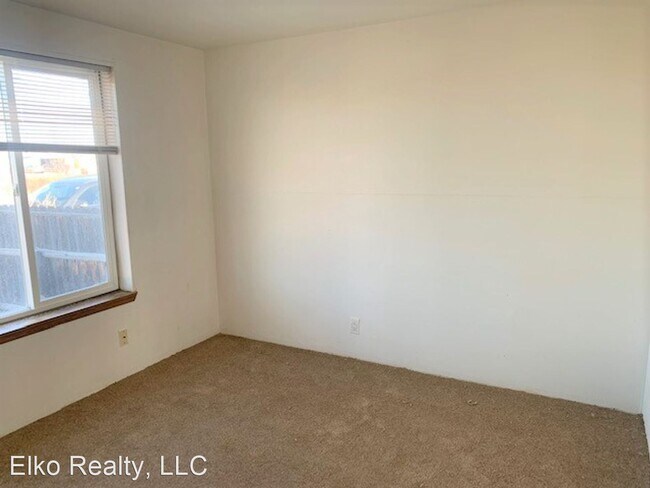 Building Photo - 4 br, 2 bath House - 98 Licht Pkwy