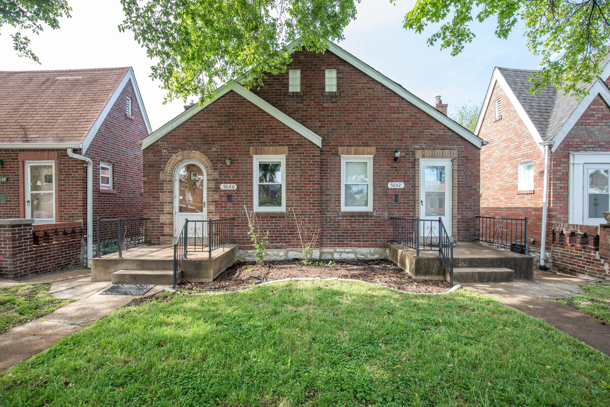 Foto principal - 5642 Chippewa St