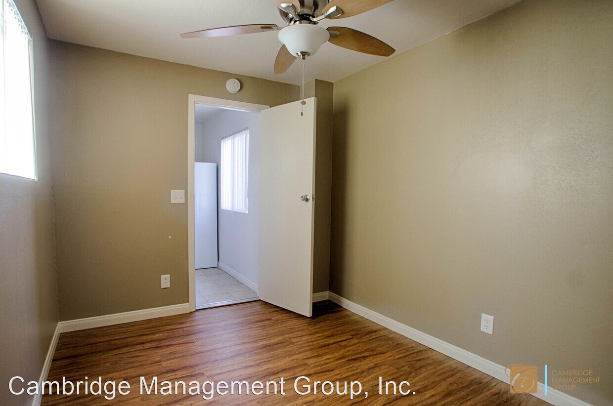 Building Photo - 2855-2865 A St