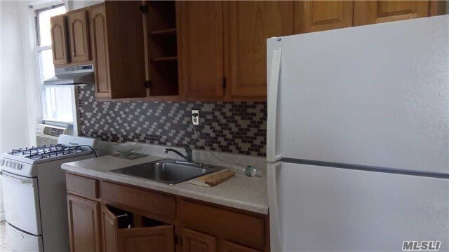 Foto principal - 91-11 31st Ave