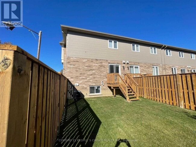 Building Photo - 2 Loon Ln