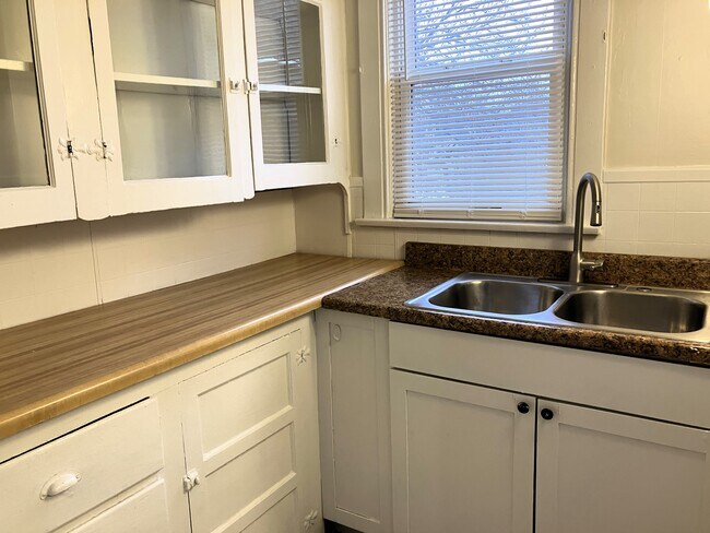 Foto del edificio - 58 Como Ave