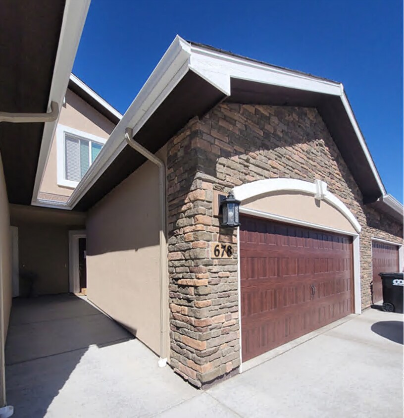 Foto principal - Beautiful 3-Bed, 2.5-Bath Villa in Northga...