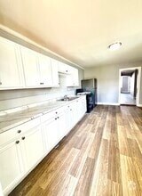 Building Photo - 265 2nd St