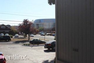 Foto del edificio - 2 br, 1 bath Apartment - 1923 Garden Avenue
