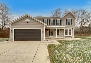 Building Photo - 50 Bentbrook Ct