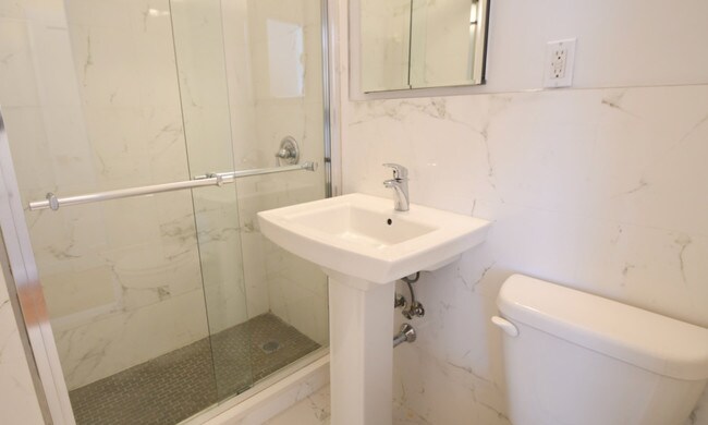Building Photo - 1770 Grand Concourse