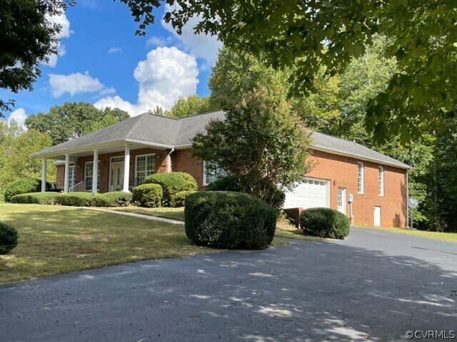 Foto del edificio - 4664 Bell Rd