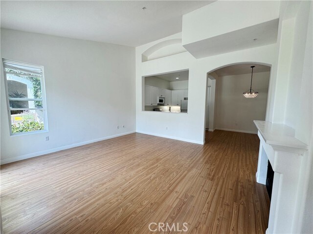 Building Photo - 10 Tivoli Ct