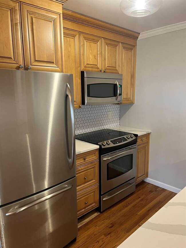 Building Photo - 77 Richmond Blvd