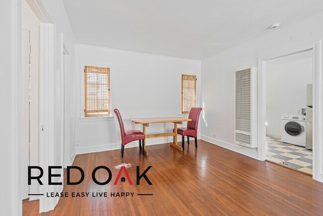 Foto del edificio - ~2 Weeks FREE~ Lovely One Bedroom with Bea...
