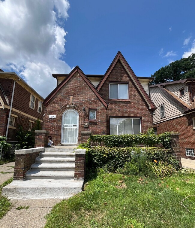 Building Photo - 16143 Cheyenne St