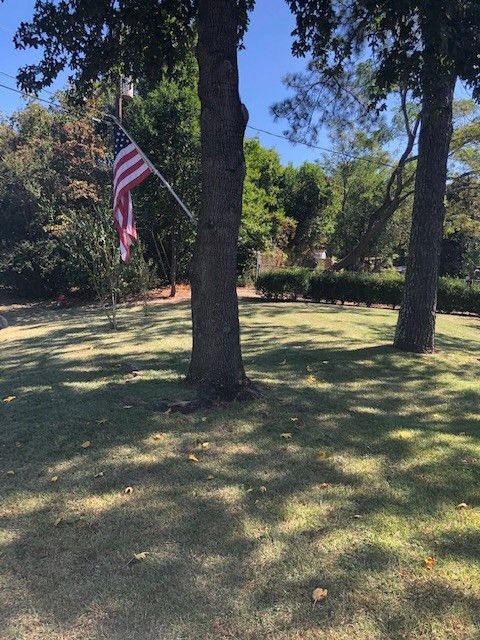Foto del edificio - 318 Edgewood Ct